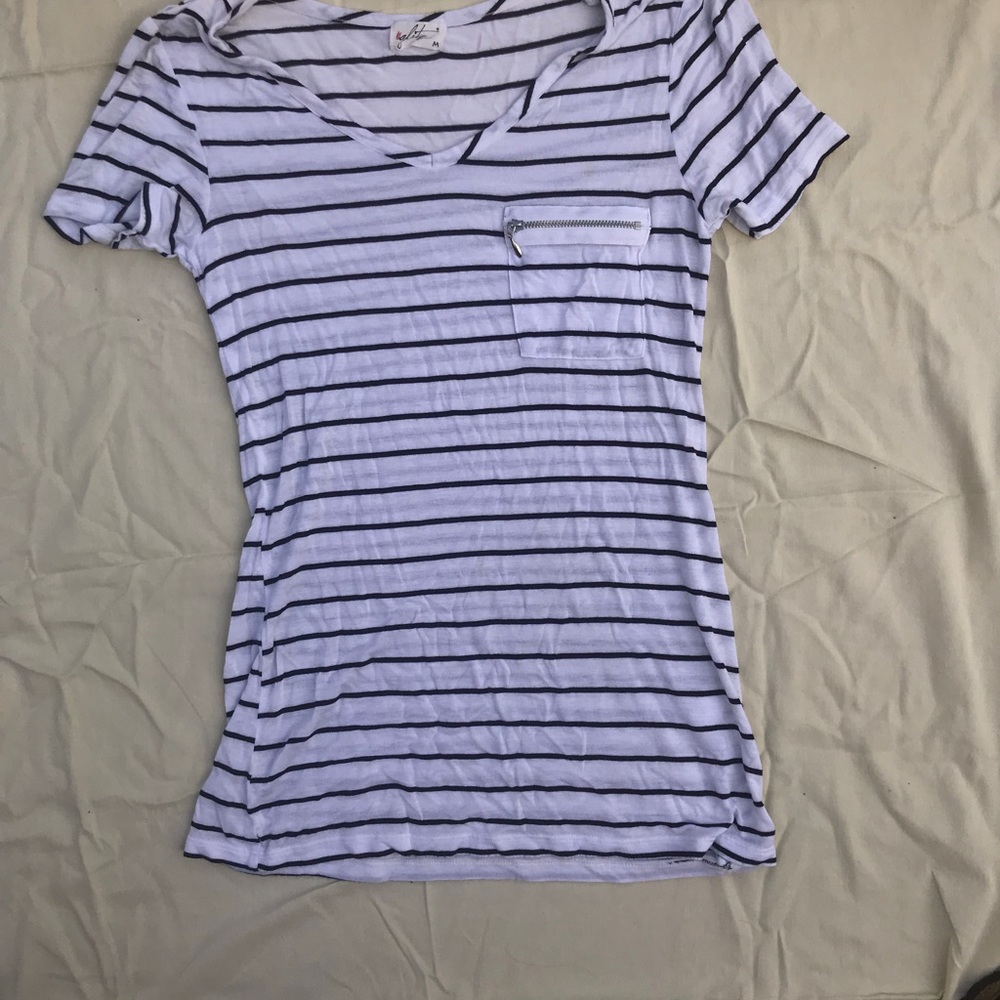 Black and White Striped Short Sleeve Fitted Shirt
